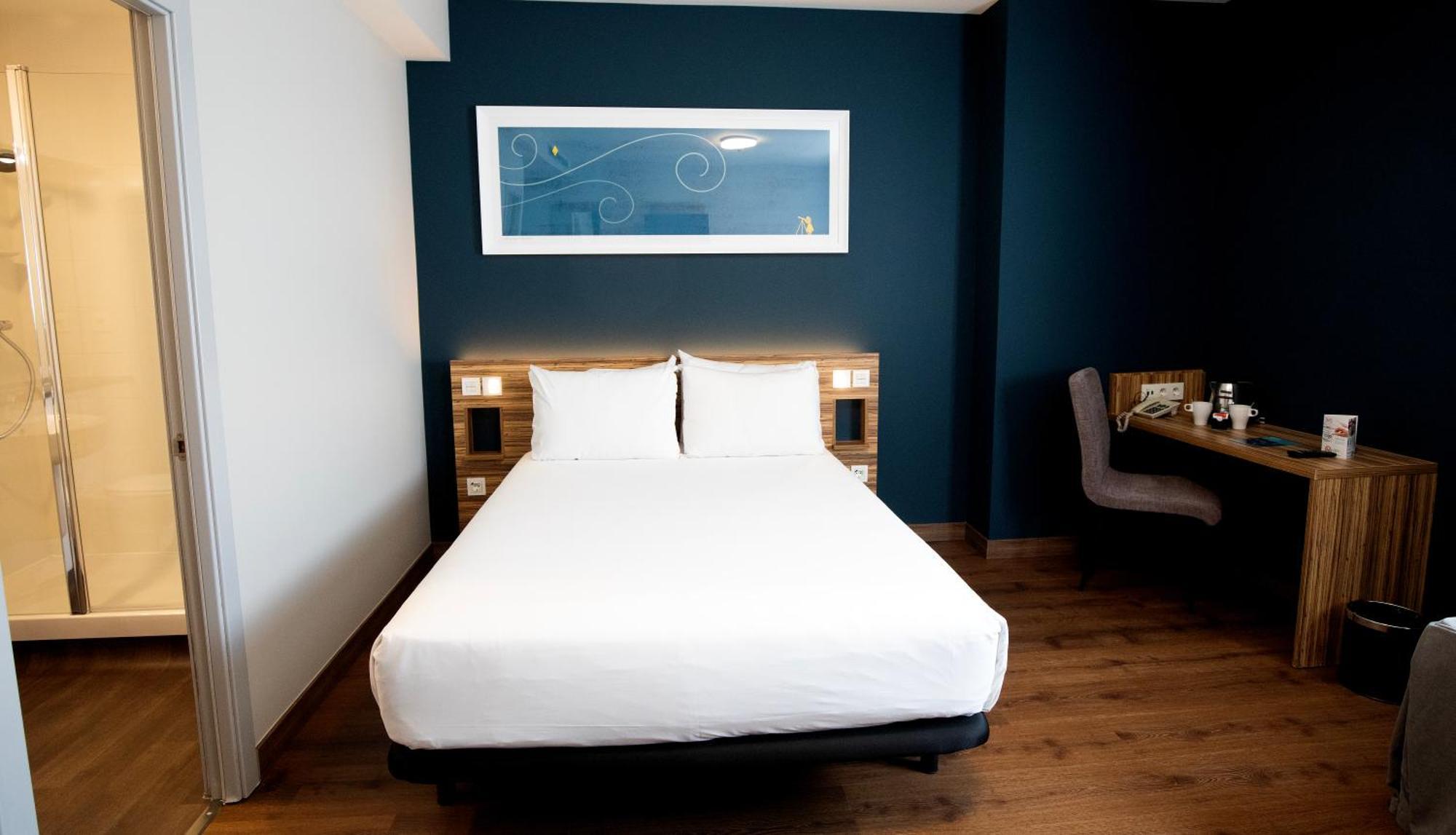 Travelodge Madrid Metropolitano Rum bild