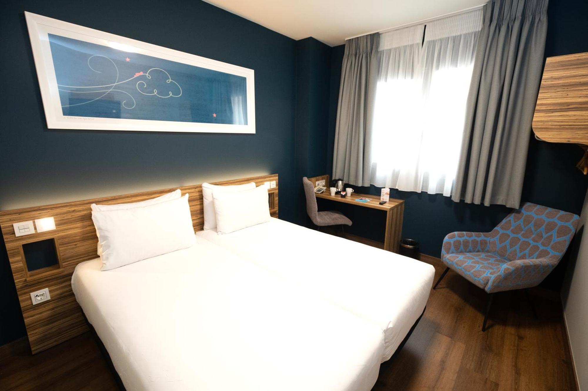 Travelodge Madrid Metropolitano Rum bild